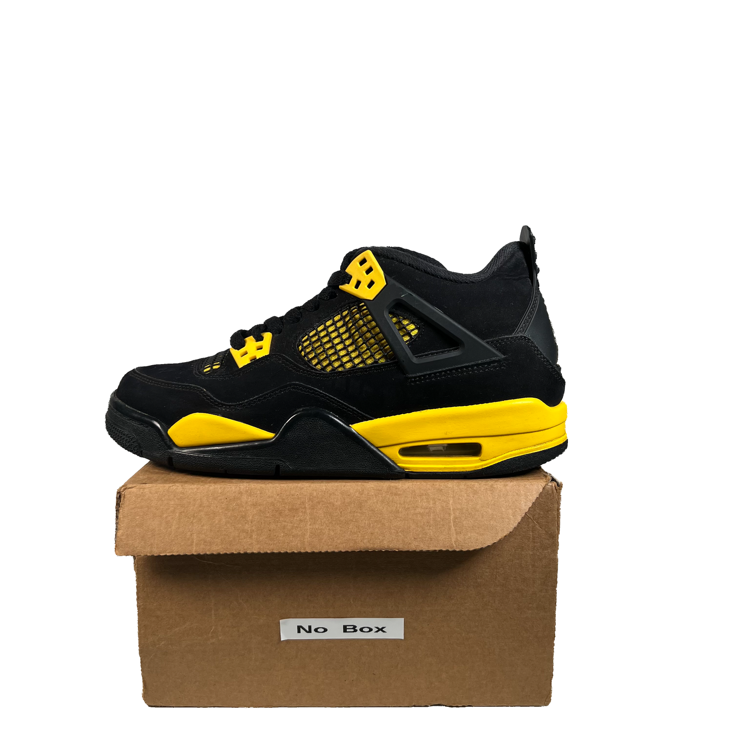 Jordan 4 Thunder (2023) Size 7y USED s22449