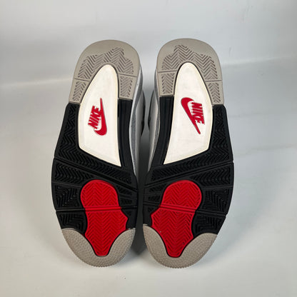 Jordan 4 White Cement (2025) Size 9.5 USED s21988