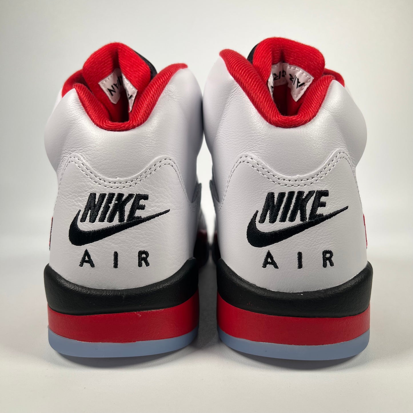 Jordan 5 Fire Red Black Tongue (2025) Size 11.5 NEW s18229