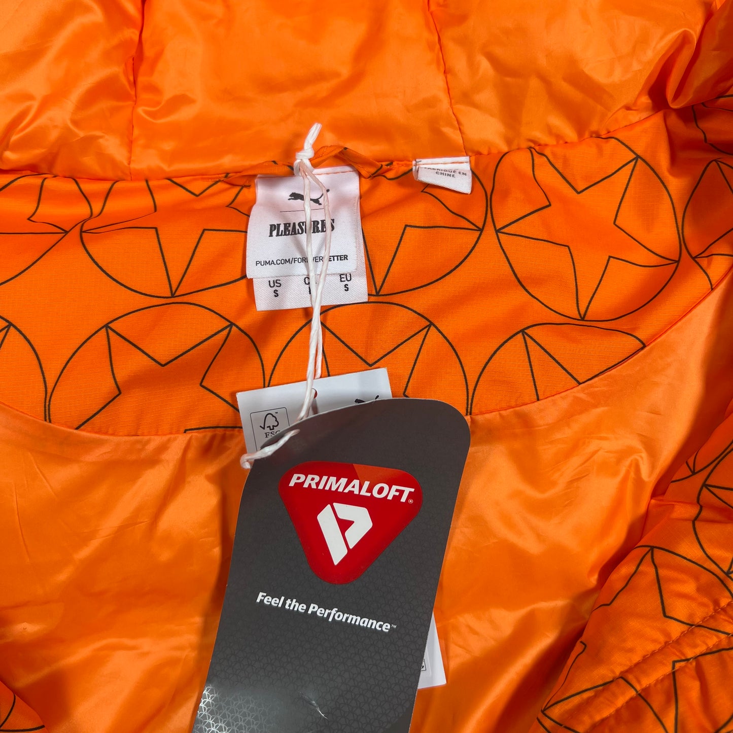 Puma x Pleasures Orange Puffy Jacket Size Small NEW x15970
