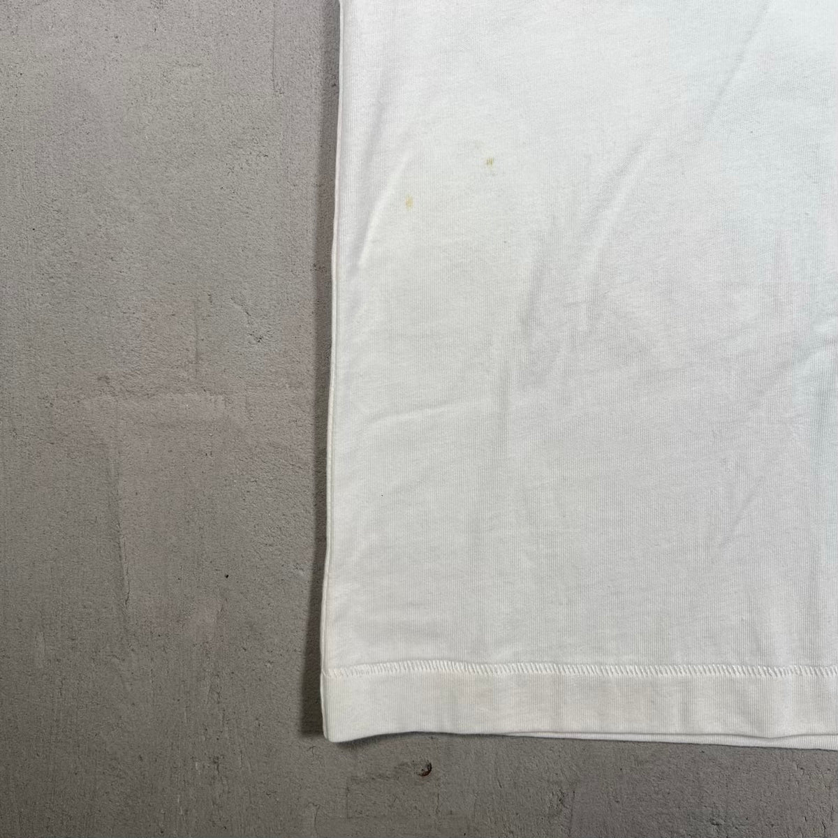 Essentails Fear Of God White LongSleeve Size Medium USED x18984