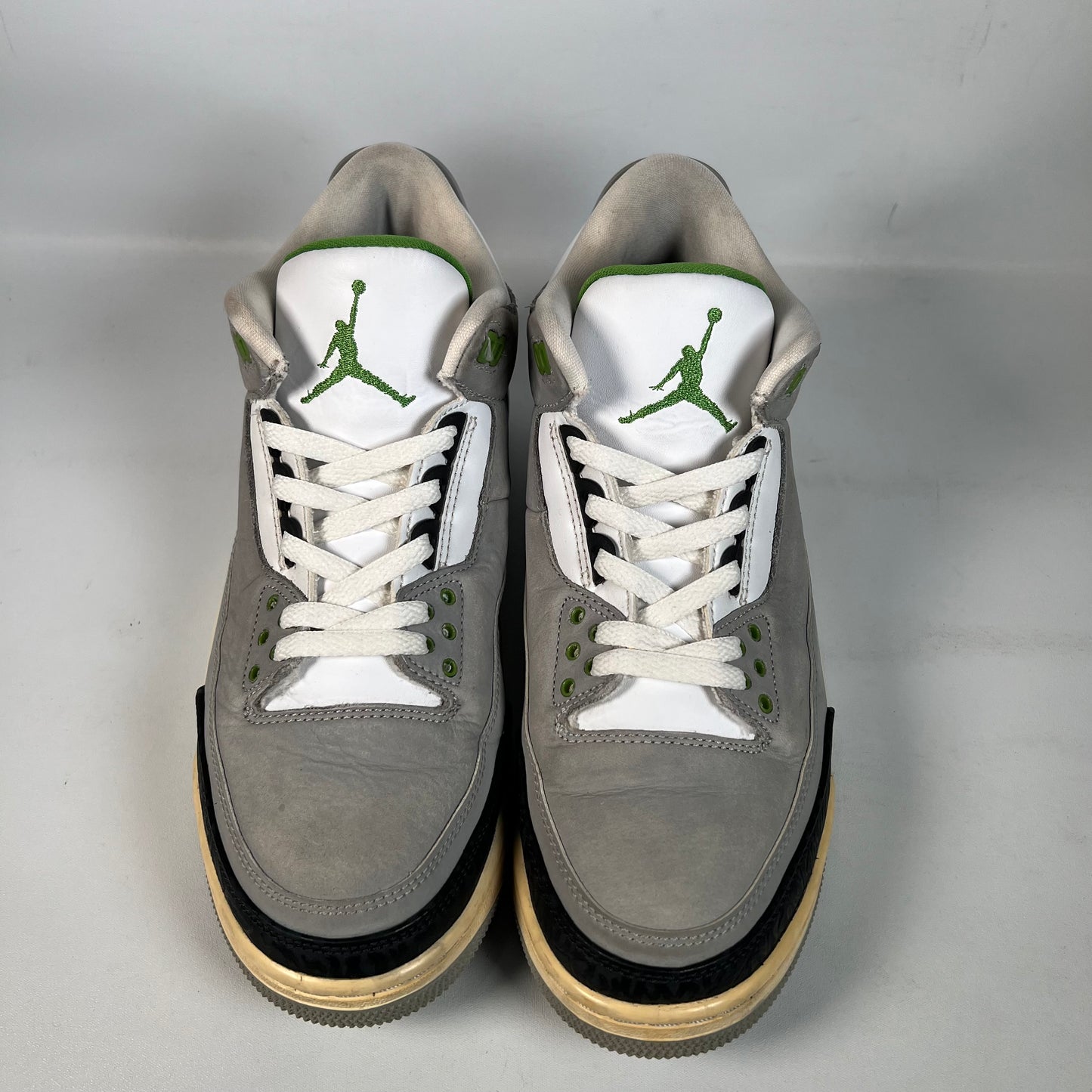 Jordan 3 Chlorophyll (2018) Size 9 USED s22514