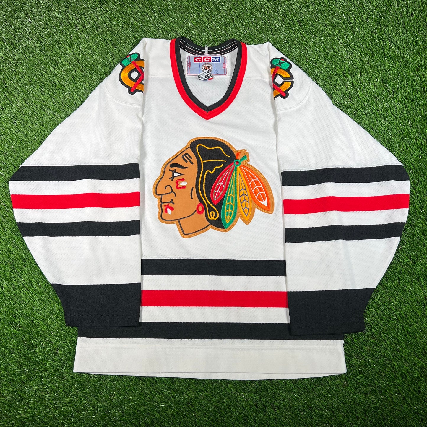 1990s Chicago Blackhawks White Hockey Jersey Size Small USED v17881