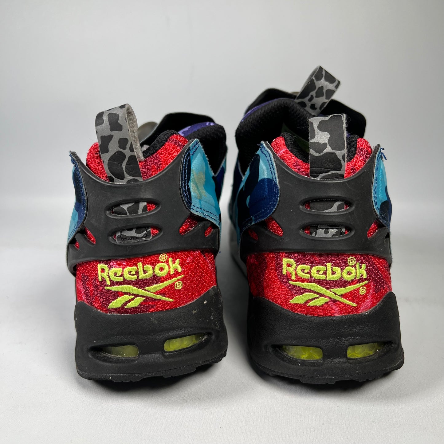 Reeboix InstaPump Fury Road CC Black Solar Yellow (2017) Size 10 USED s20998