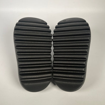 Yeezy Slide Onyx Siz 11k NEW s17921