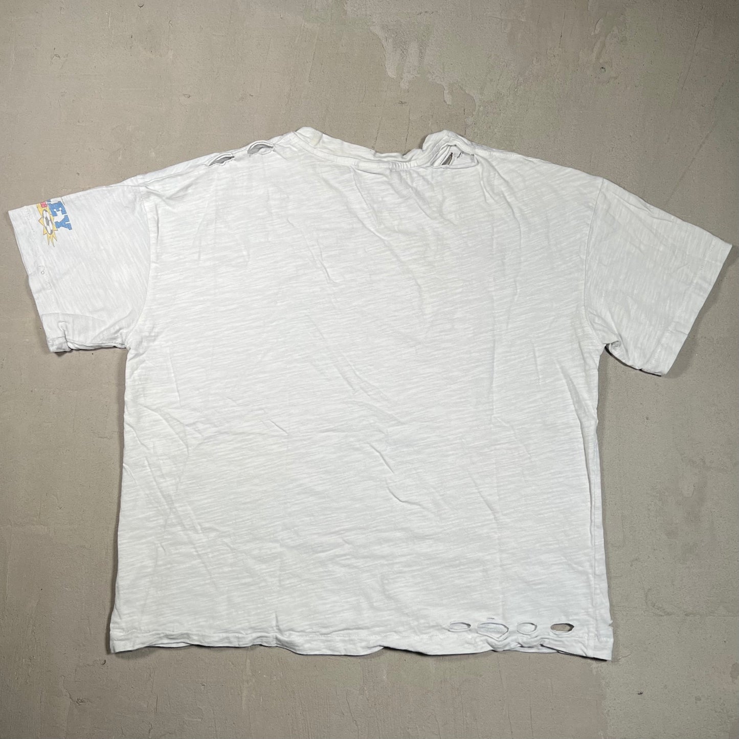Valley Dreams Soccer White Tee Size Medium USED x17506