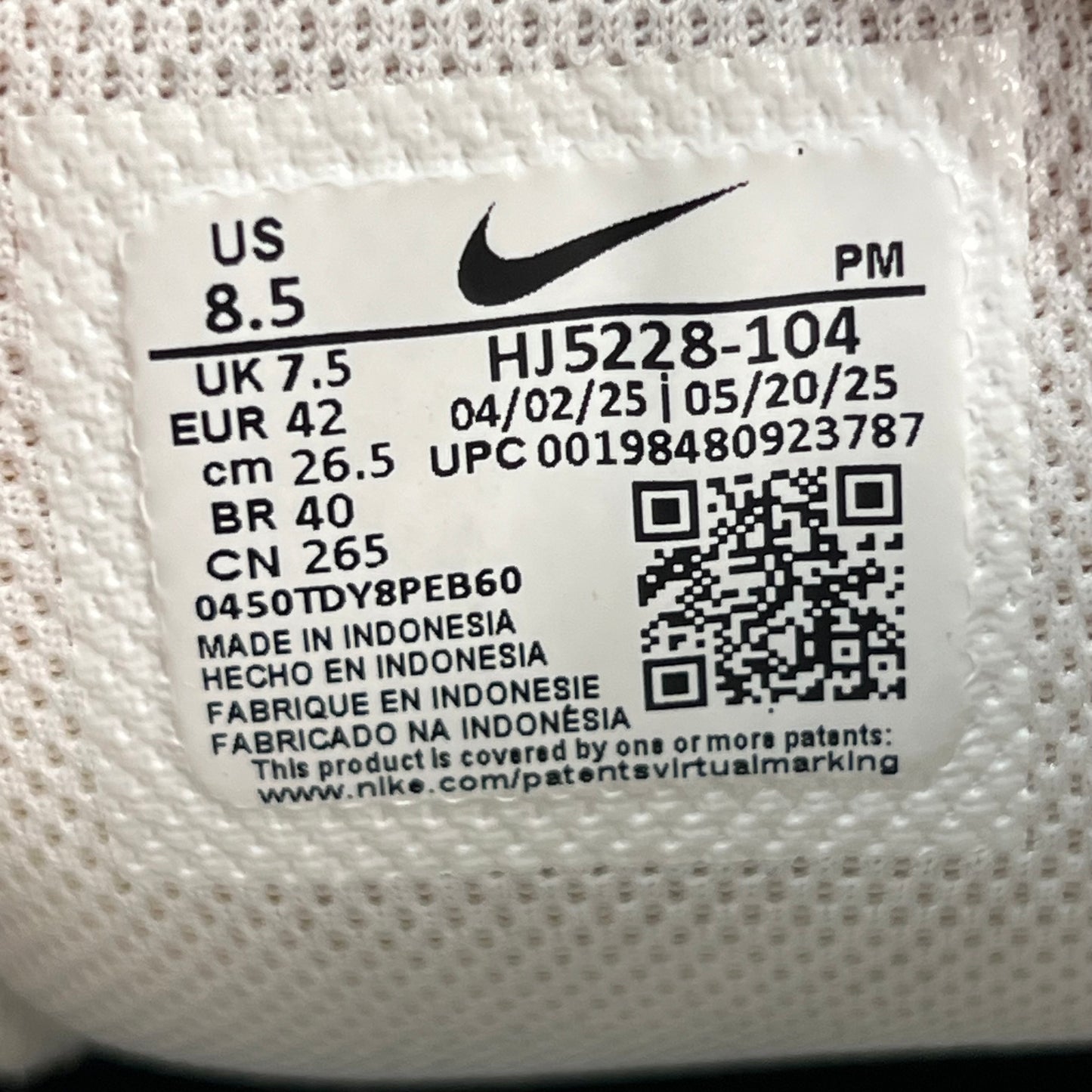 Nike V5 RNR White Vast Grey (2025) Size 8.5 USED s22495