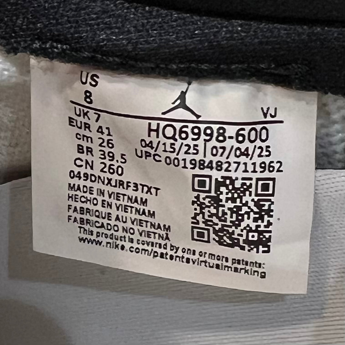 Jordan 1 Low Chicago (2025) Size 8 NEW s23718