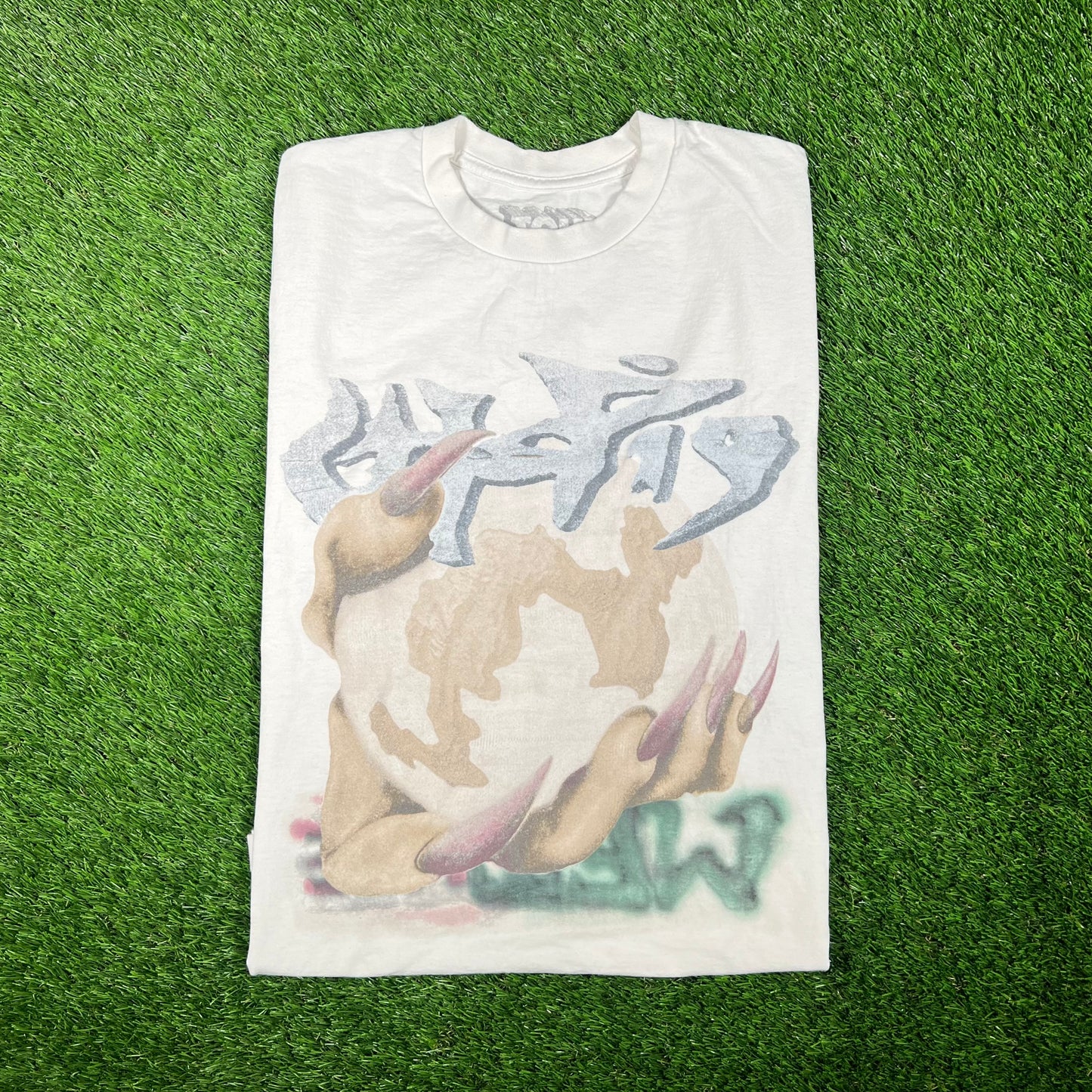 Travis Scott Utopia White Metlife Tee Size Medium USED x15297