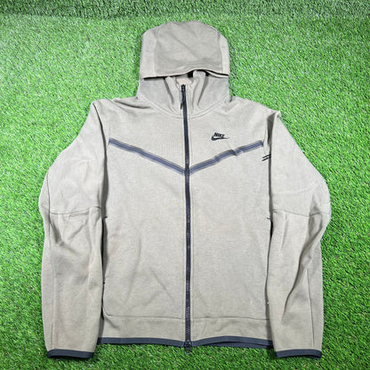 Nike Tech Olive Green Hoodie Size Small USED v16831