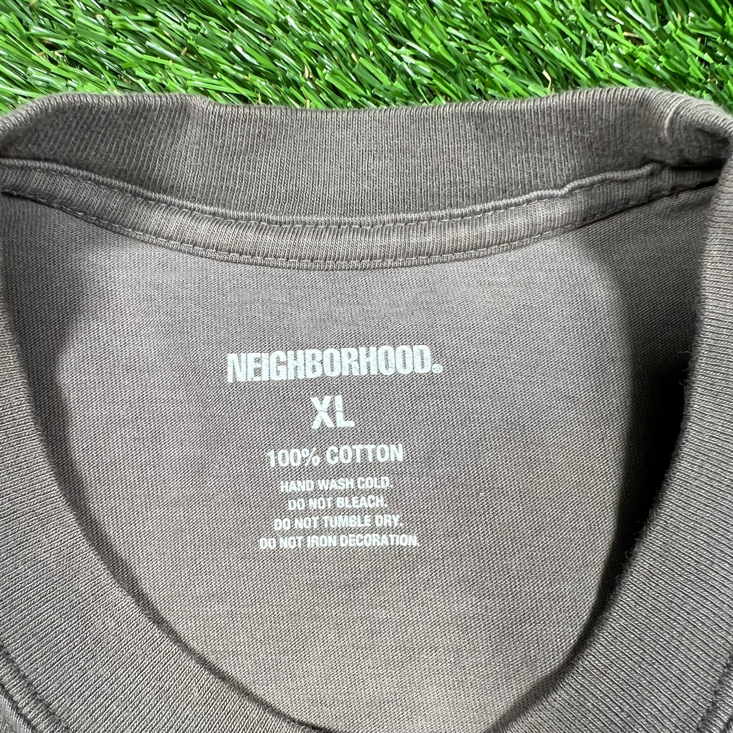 Neighborhood Kill Your Boss Grey Tee Size XL USED x14698