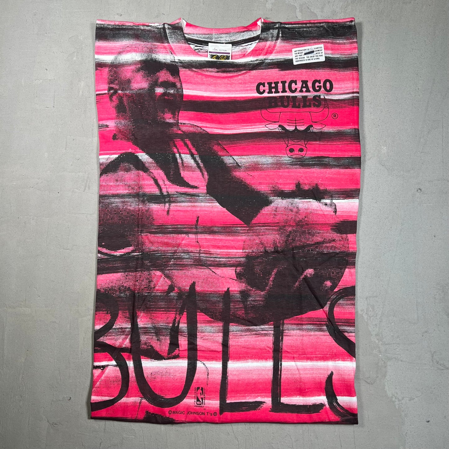 Michael Jordan Magic Johnson Tag Chicago Bulls Full Print Tee Size Medium NEW v8536