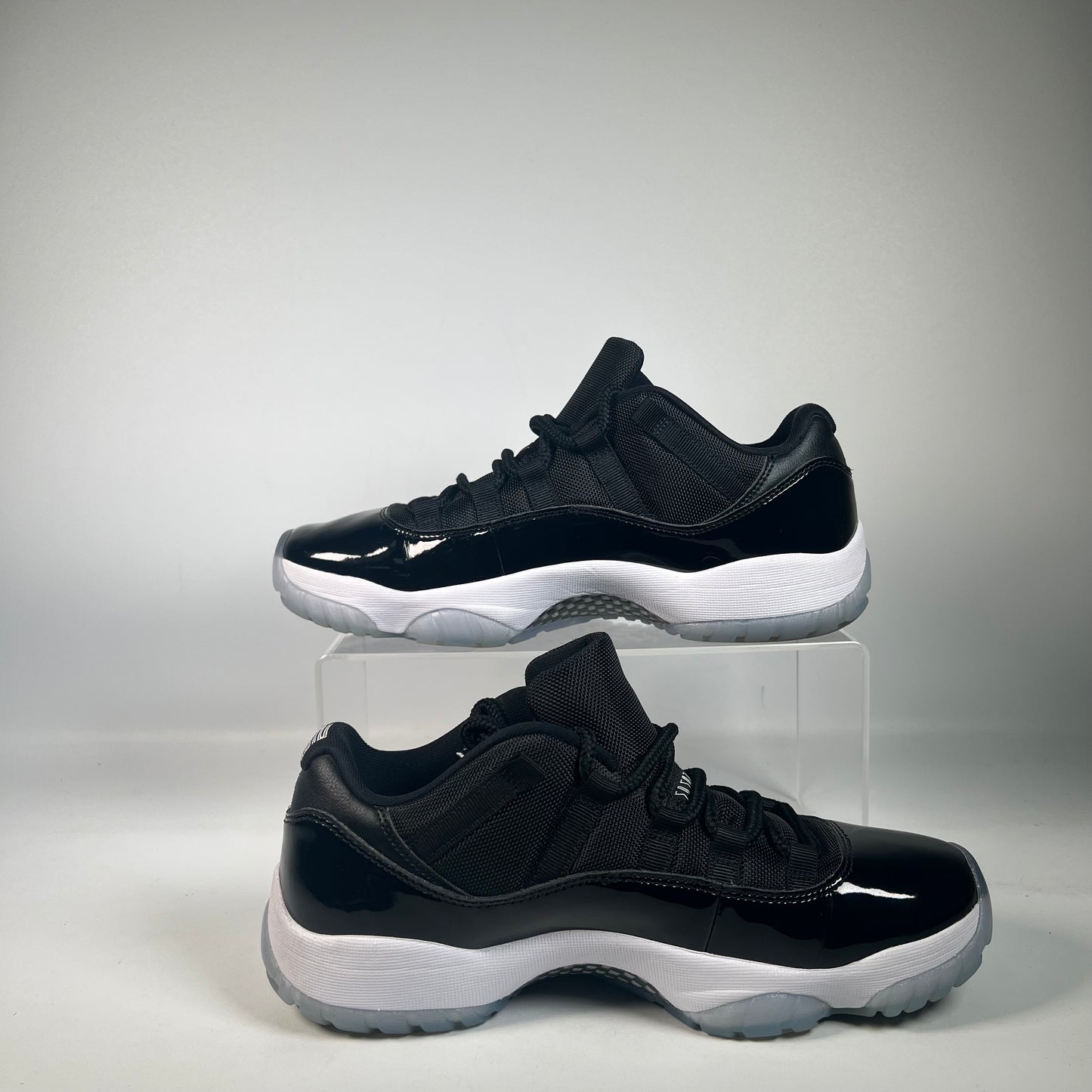 Jordan 11 Low Space Jam (2024) Size 8.5 USED s22506