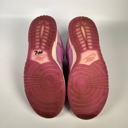 Nike Dunk Low Rush Fuchsia (2023) Size 7m / 8.5w USED s17853