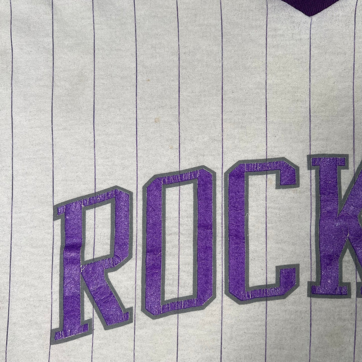 1993 Colorado Rockies Pinstripe White Tee Size Large USED v18120
