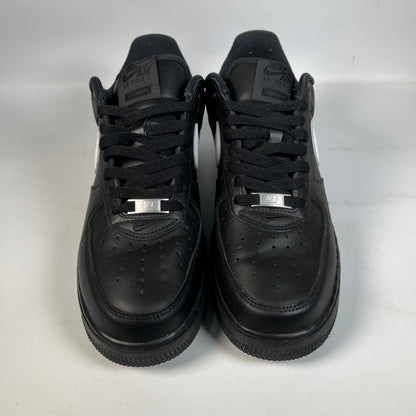 Air Force 1 Supreme Black White (2025) Size 9 USED s22194