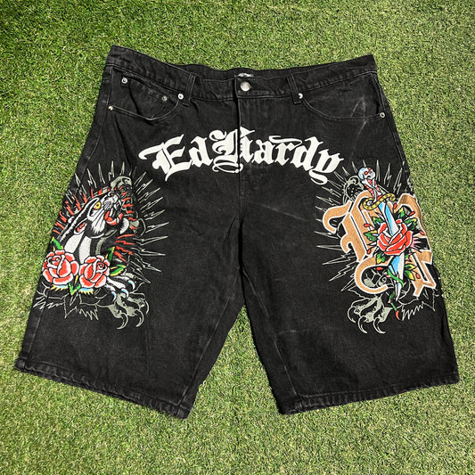 Ed Hardy Broken Promises Black Jean Jhorts Size 38 USED v16499