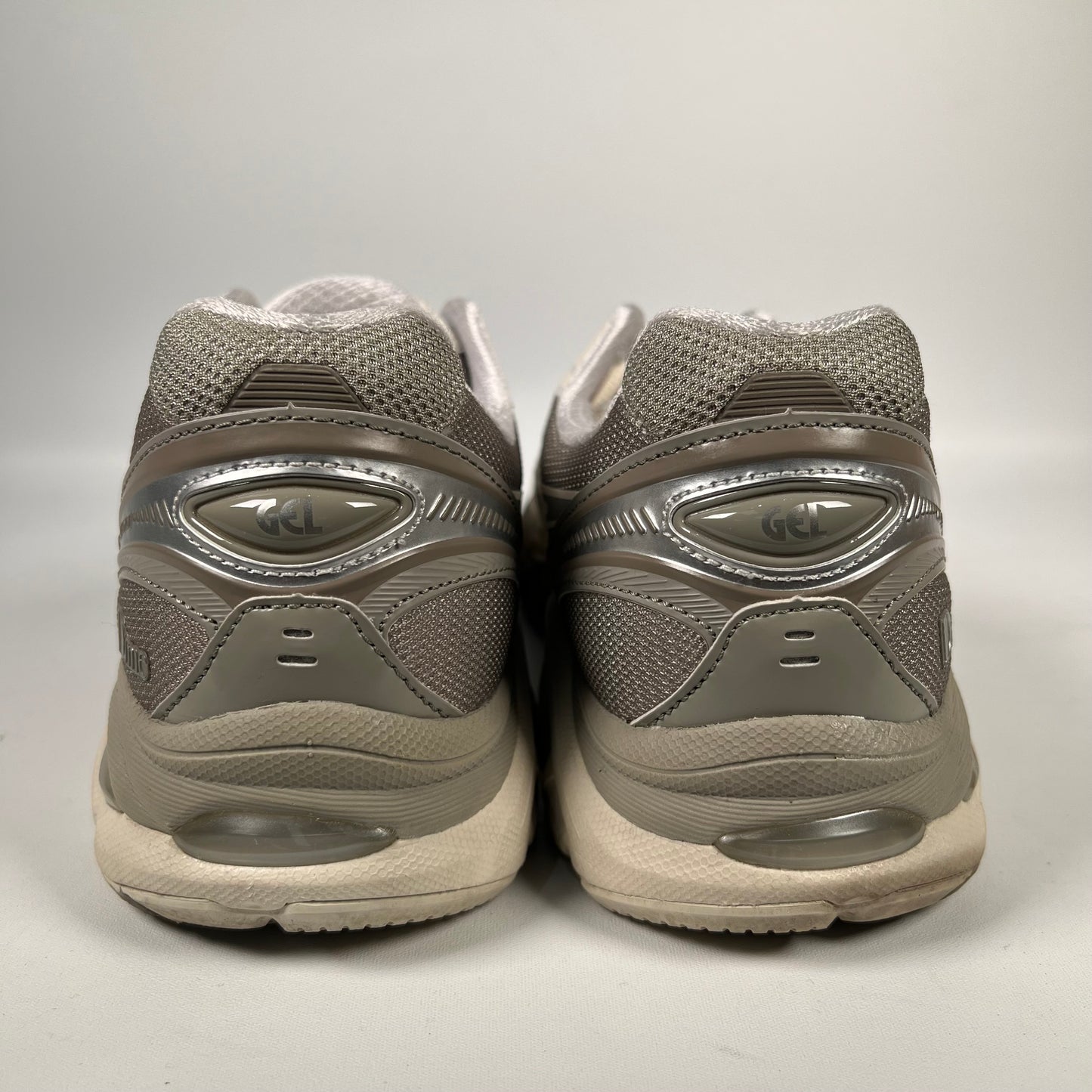 Asics GT-2160 Dime Arctic Wolf Size 8.5 USED s15541