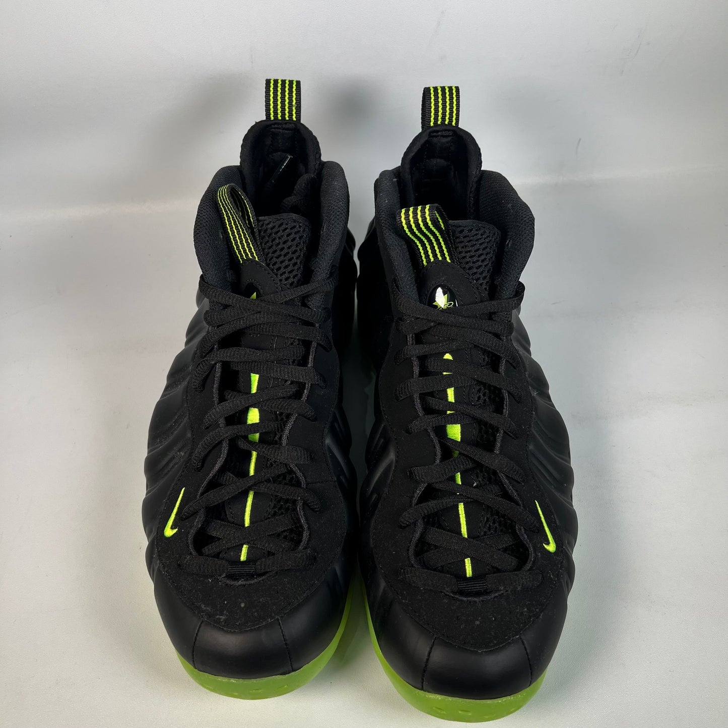 Nike Foamposite One Black Volt (2025) Size 12 USED s22349