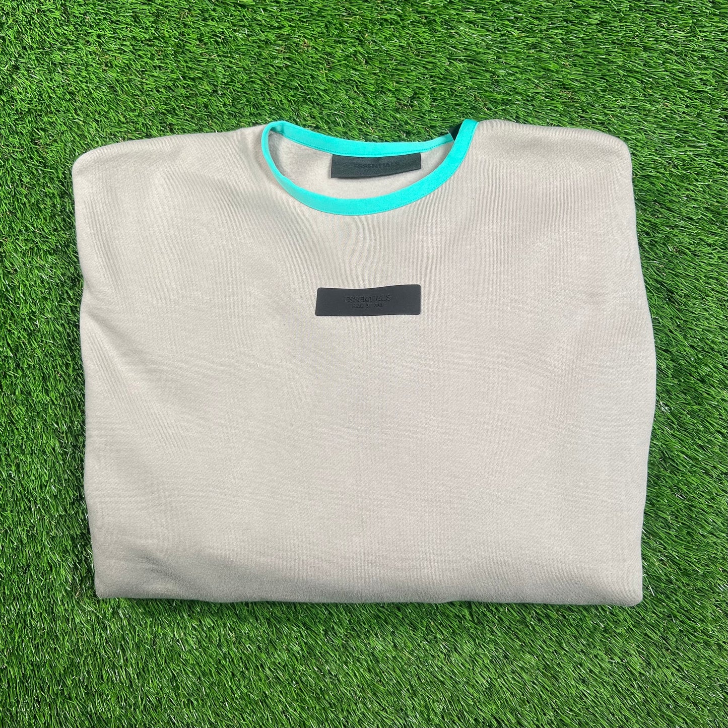 Essentials FOG Fear of God Stone Crewneck w/ Teal Collar Size Medium NEW x16149