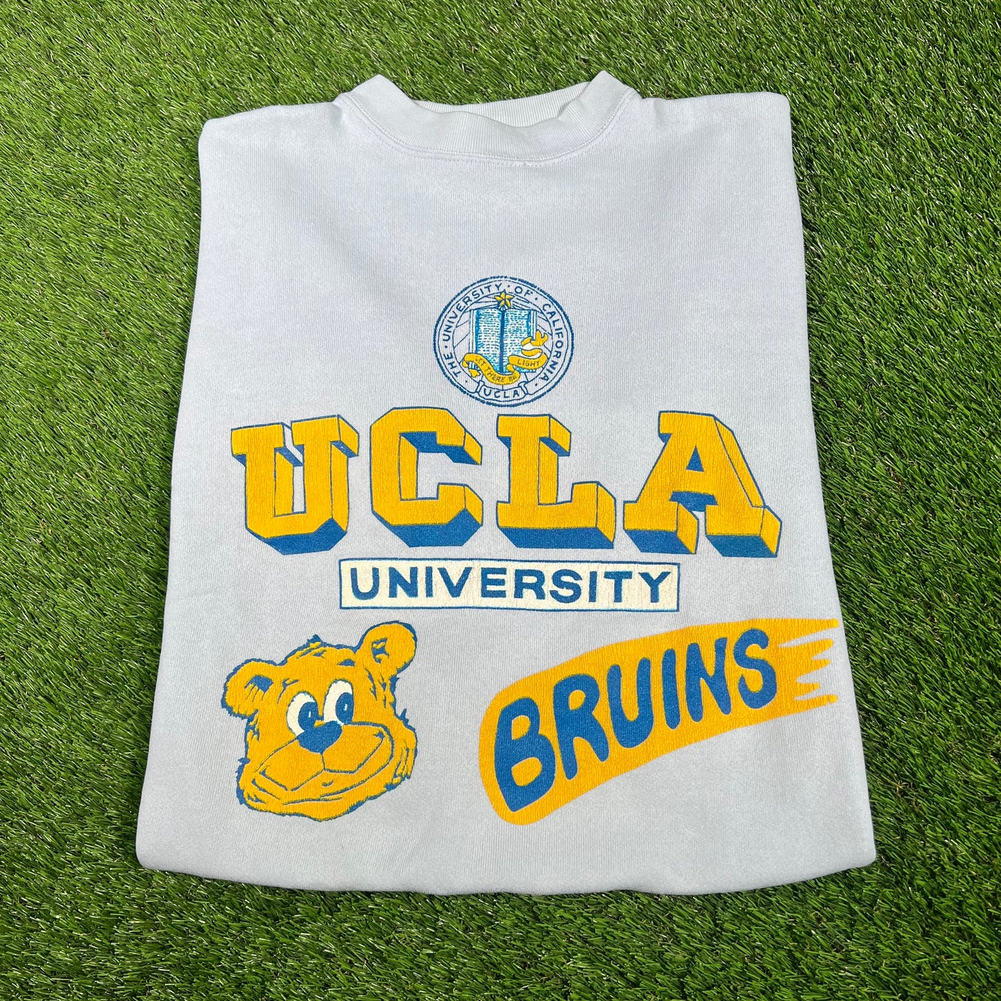 1990's UCLA Bruins Lee Light Blue Crewneck Size Small USED v17409