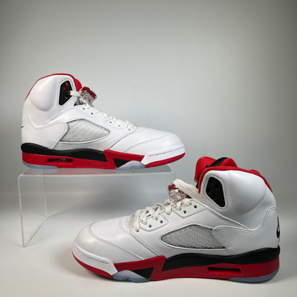 Jordan 5 Fire Red Black Tongue (2025) Size 9.5 USED s22355