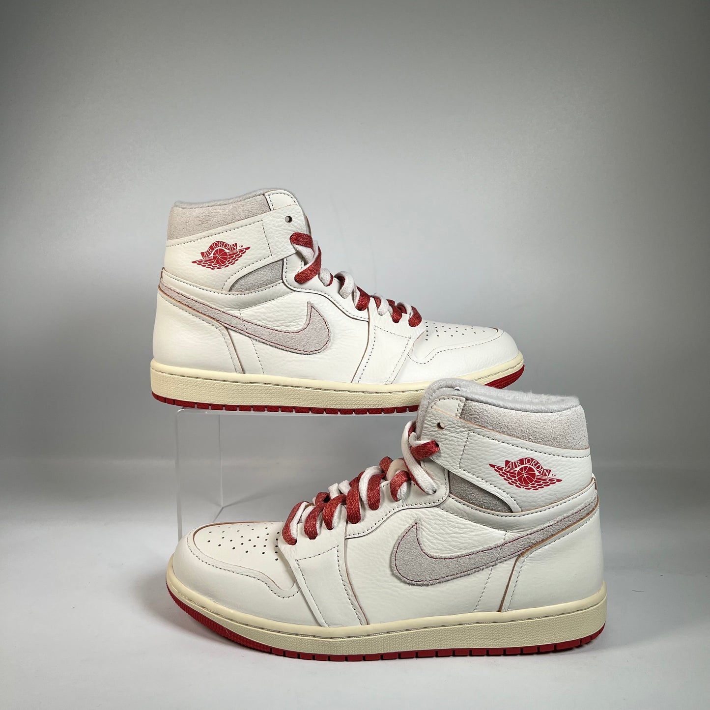 Jordan1 High Rare Sail Cinnabar (2025) Size 8.5M/10W s22214