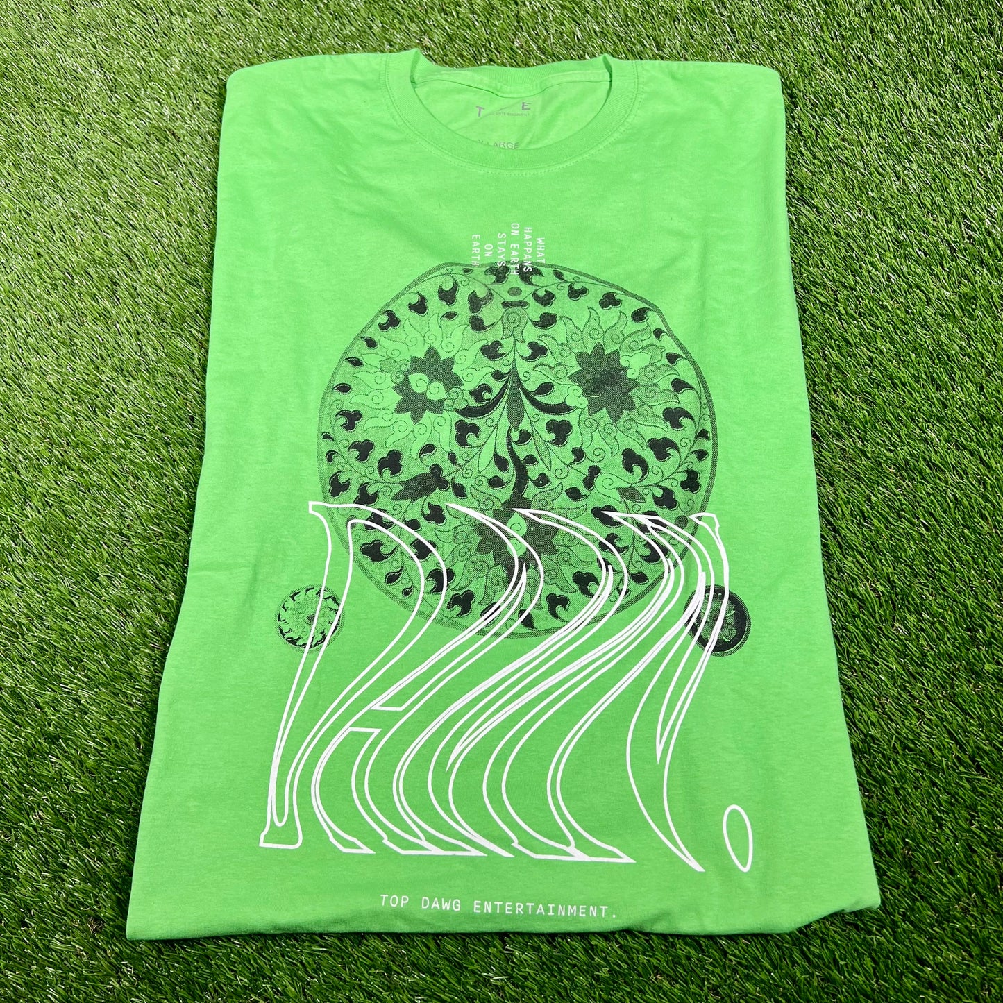 Kendrick Lamar Dam 2017 Green Tour Tee Size XL USED x14530