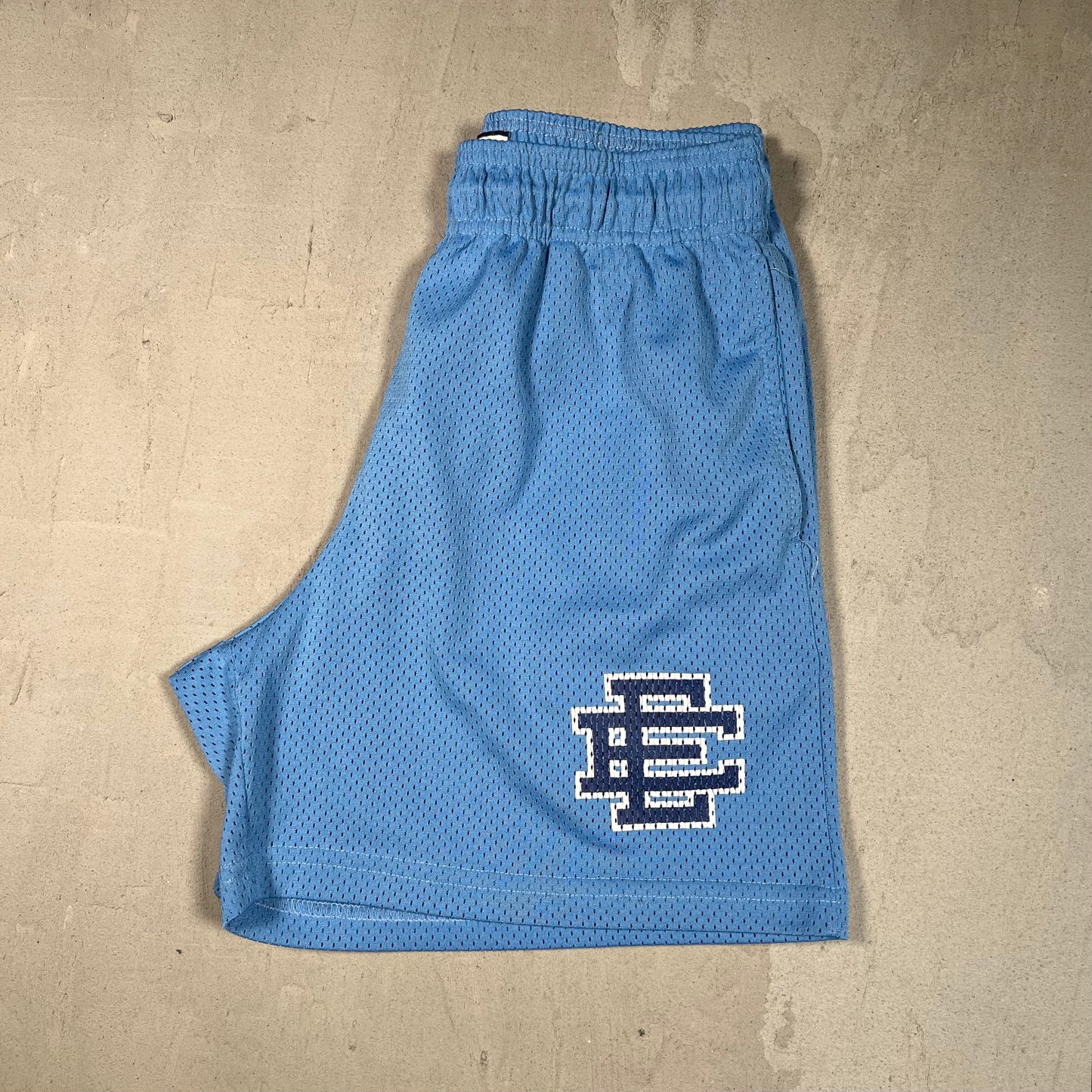 Eric Emanuel Blue Short/Navy Logo Basic Mesh Shorts Size Medium USED x17553