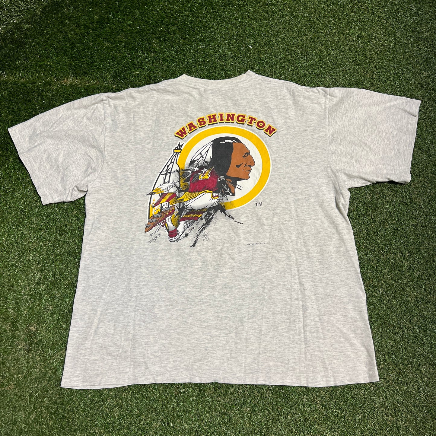 1990s Washington Redskins "Breakthrough" Double Sided Grey Tee Size XL USED v16104