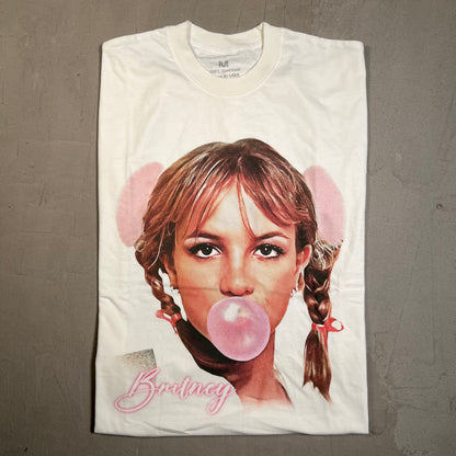 Britney Spears Blowing Bubblegum White Tee Size Medium USED x17644