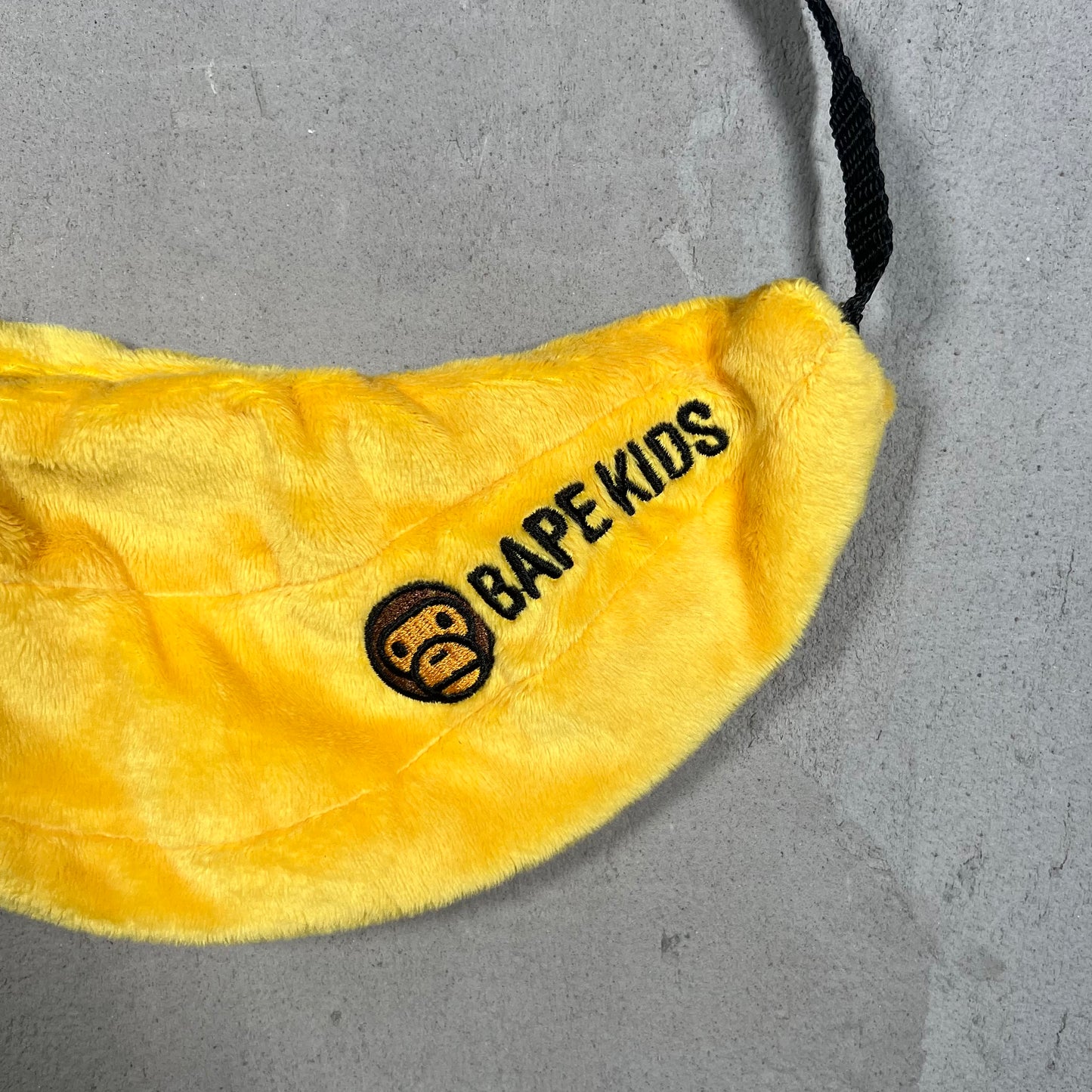 Bape Kids Baby Milo Banana Bag USED x17328