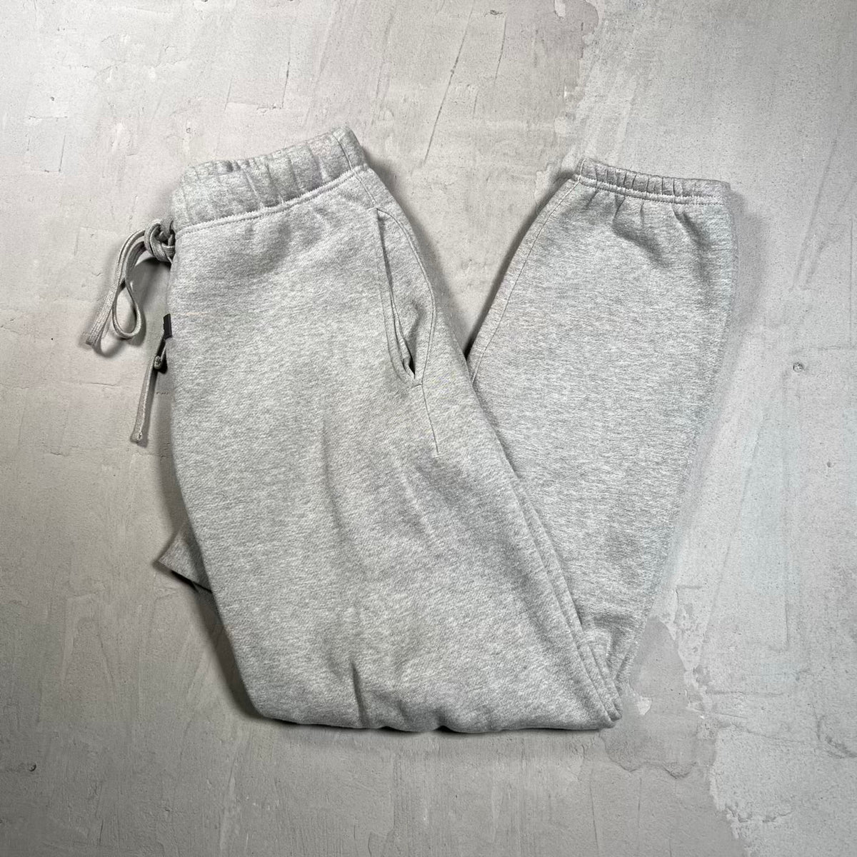 Essentials Fear of God FOG Grey Sweatpantys Size XS USED x18773