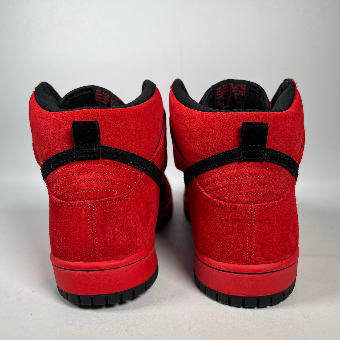 Nike SB Dunk High Red Devil (2011) Size 9 NEW s20380