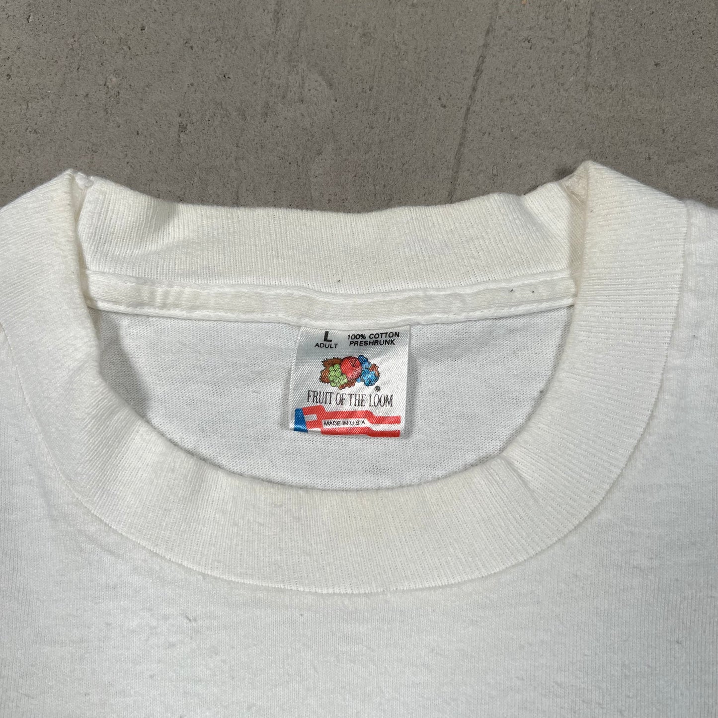 1992 Hollyfield vs Bowe White Tee Size Large USED v19518