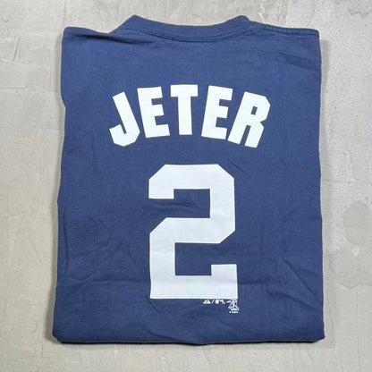 Yankees Jeter 2 Navy Blue Tee Size Large USED v20269