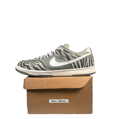 Nike Dunk Low Daktari (2003) Size 11 USED s20909