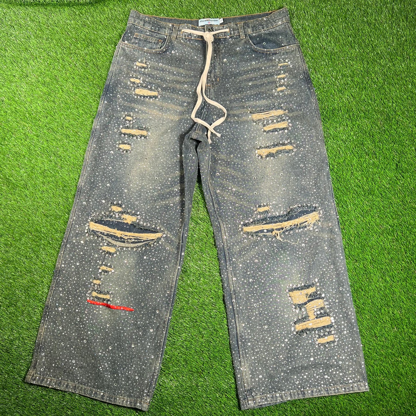Vale Forever Rain Rhinestone Denim Jeans Size 30 USED x15667
