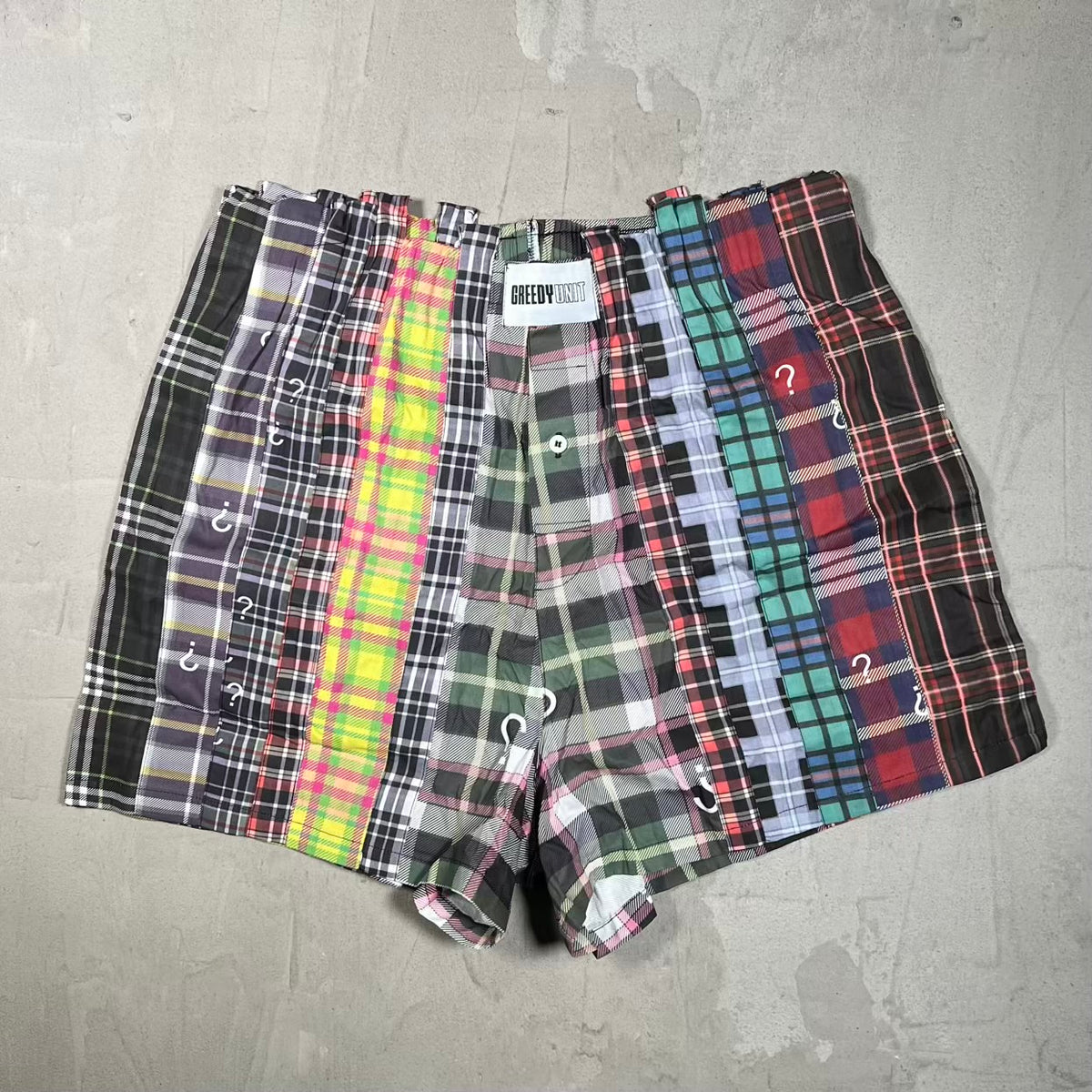 Greedy Unit What The ? Plaid Boxers Size XL NEW x18636