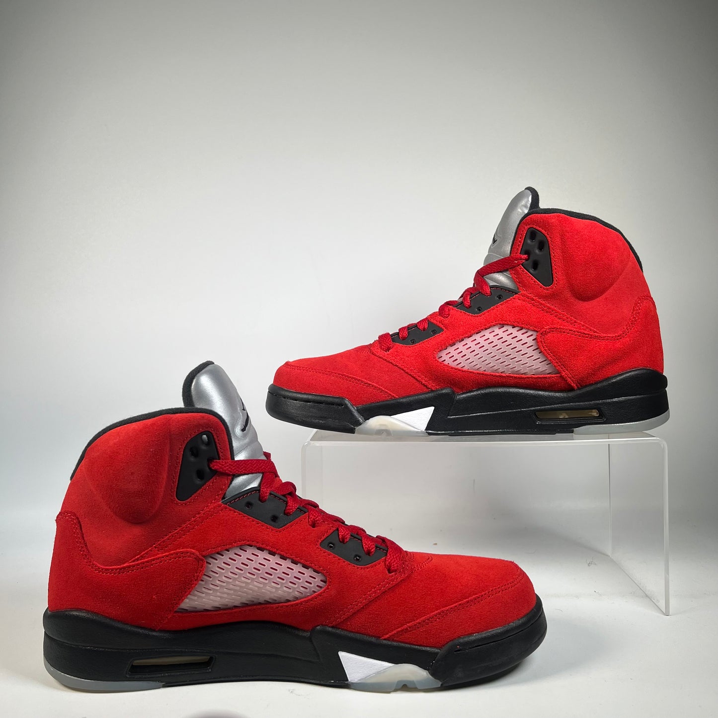 Jordan 5 Raging Bull (2020) Size 10.5 USED s21611