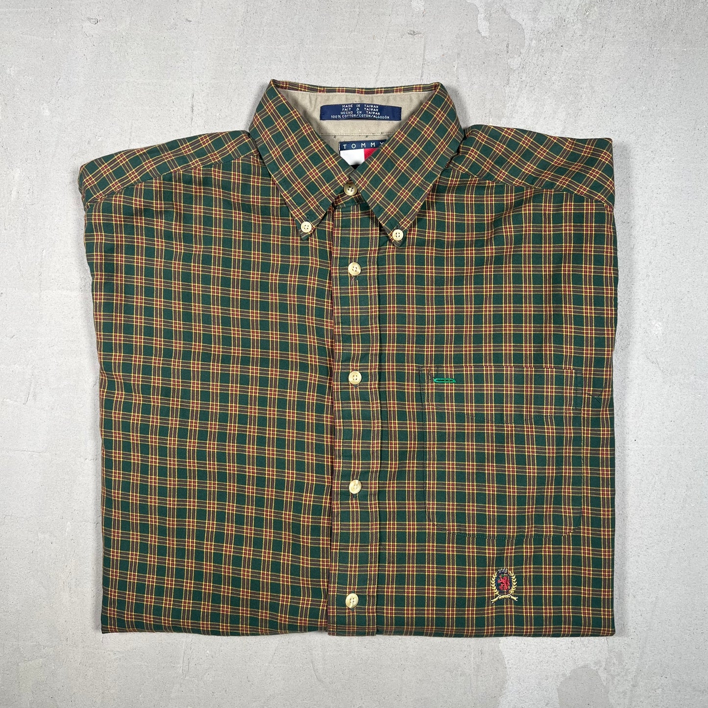 1990s Tommy Hilfiger Green/Red Plaid Button Up Size Small USED v19302