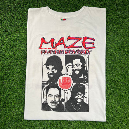Y2K Maze ft. Frankie Beverly White Tee Size XXL USED v16083