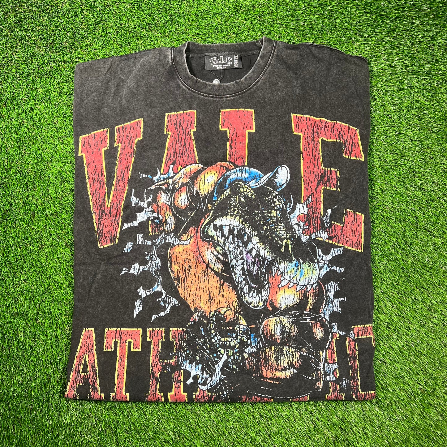 Vale Athletics Croc Washed Black Tee Size XL NEW x16637