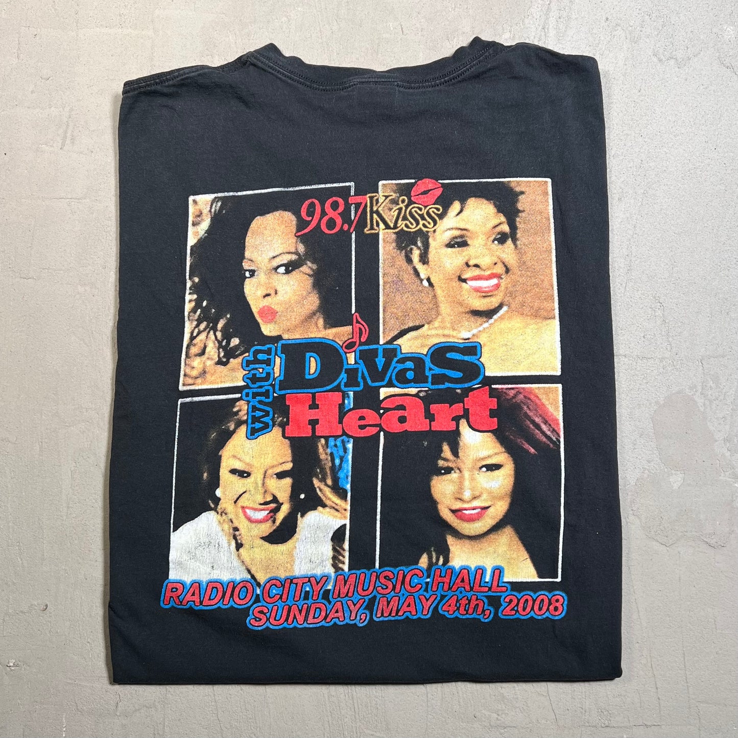 2008 98.7 KissFM "Divas" Black Tee Size Large USED v19567