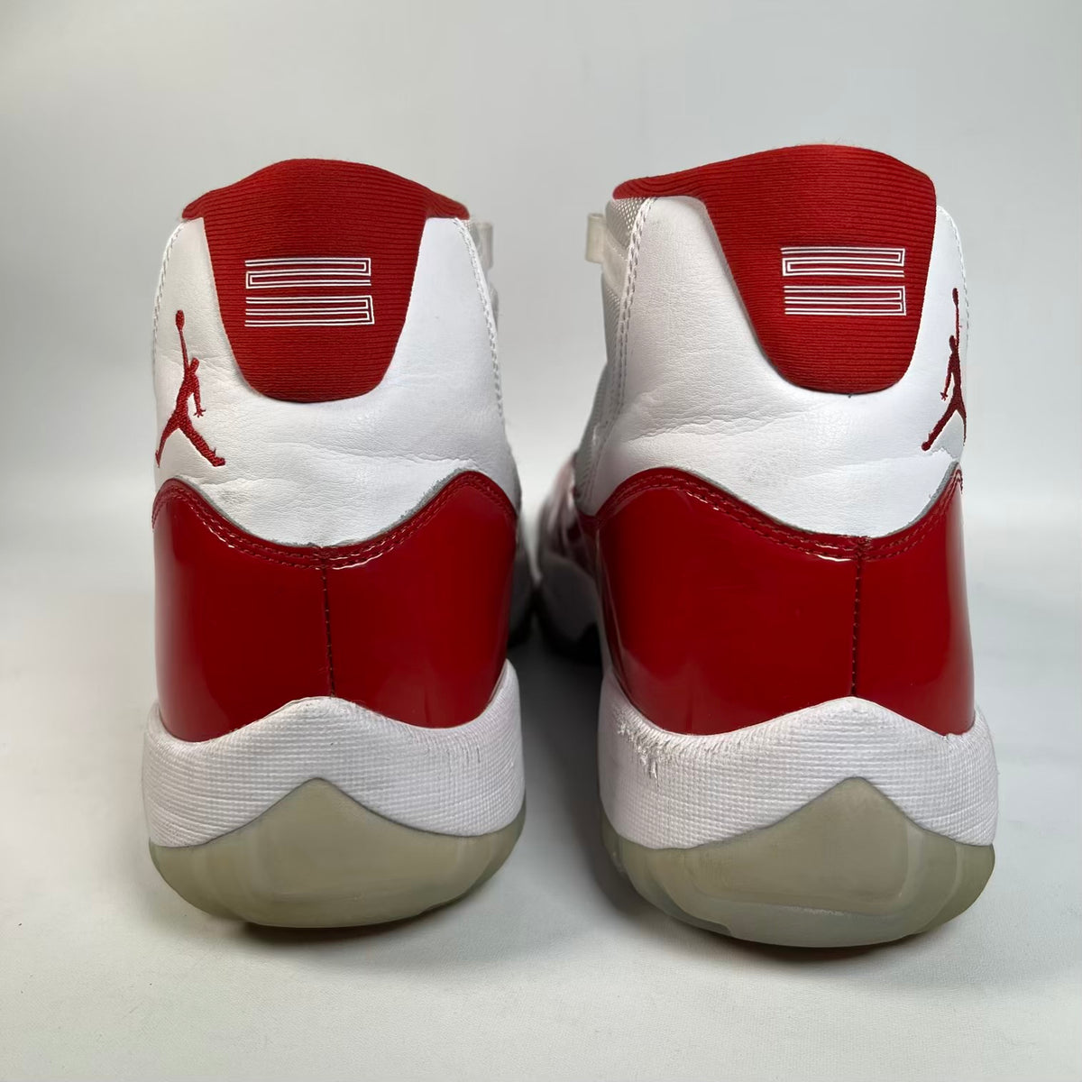 Jordan 11 High Cherry (2022) Size 12 USED s23333