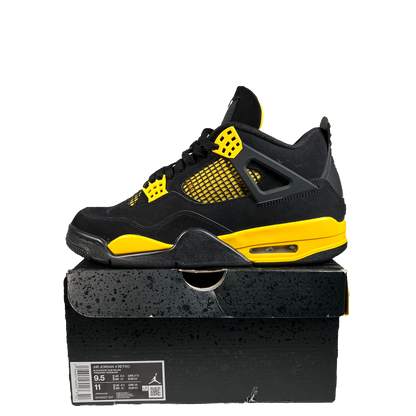 Jordan 4 Thunder (2023) Size 9.5 USED s22188