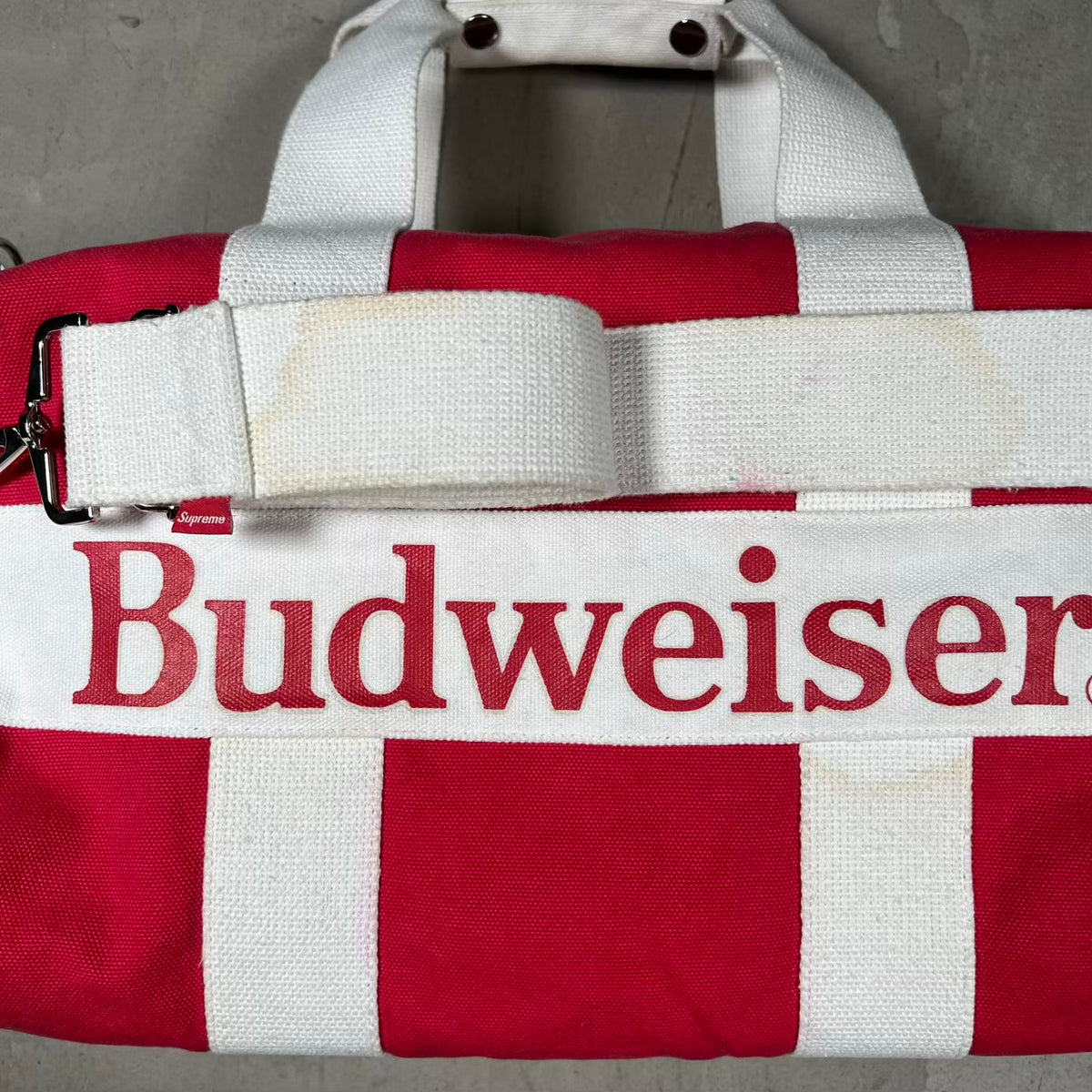 2009 Supreme Budweiser Red/White Duffle Bag USED x18294