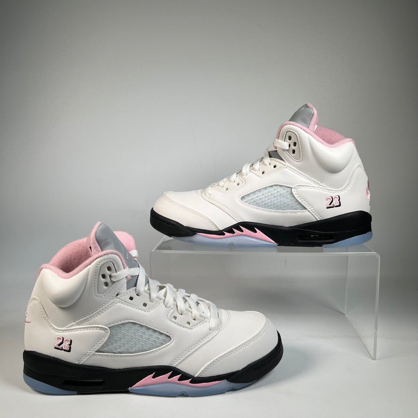 Jordan 5 Medium Soft Pink (2025) Size 7y USED s22352