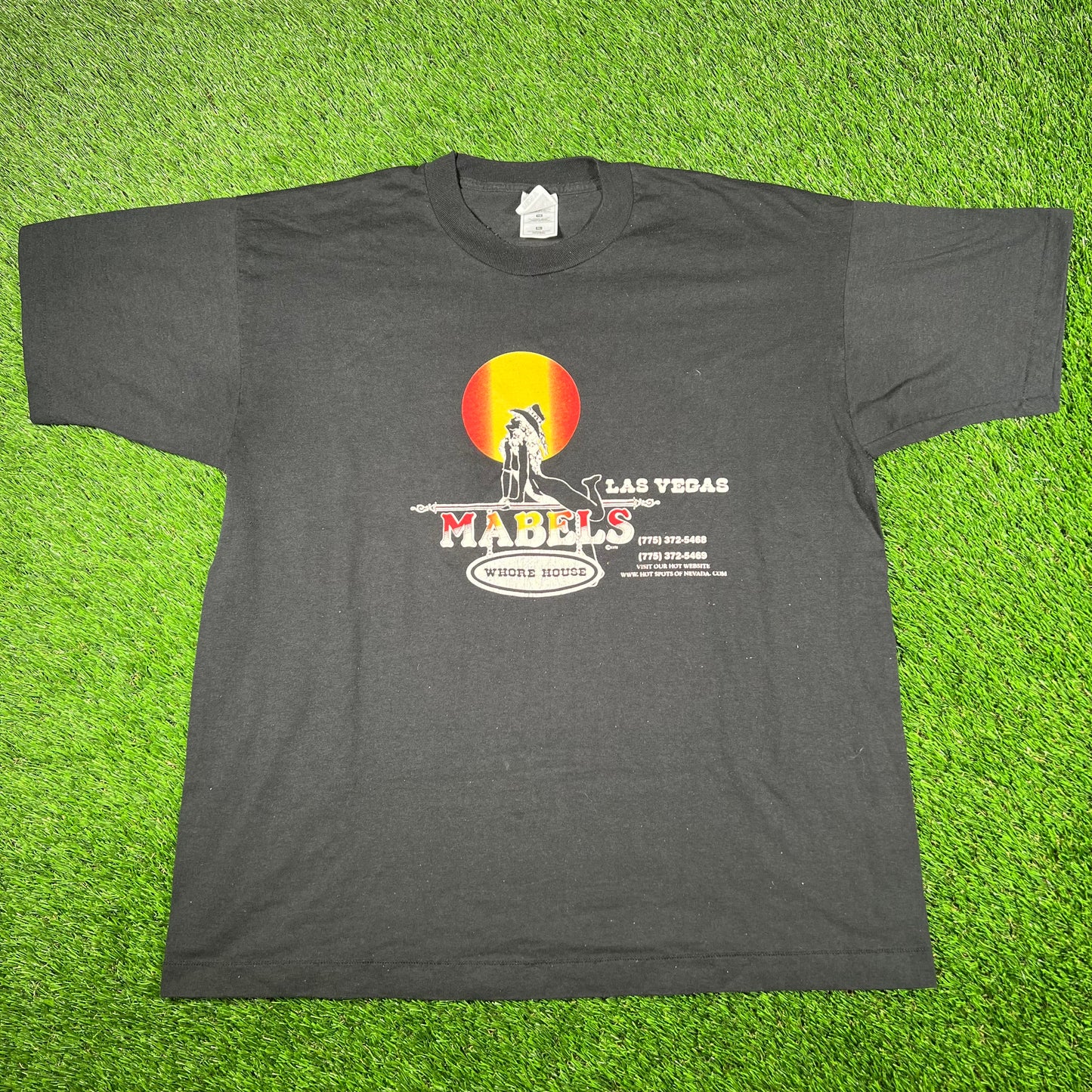 1990s Mabel's Whorehouse Las Vegas Black Tee Size XL USED v16960