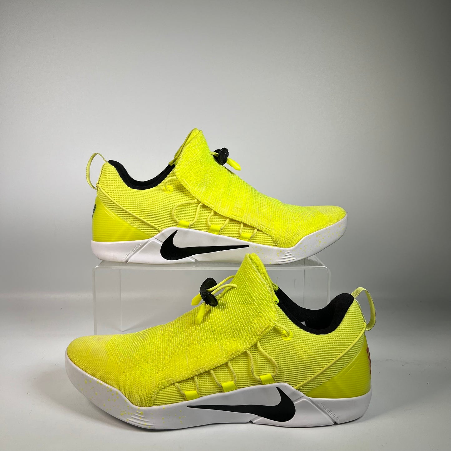 Nike Kobe A.D. NXT Volt (2017) Size 10.5 USED s22441